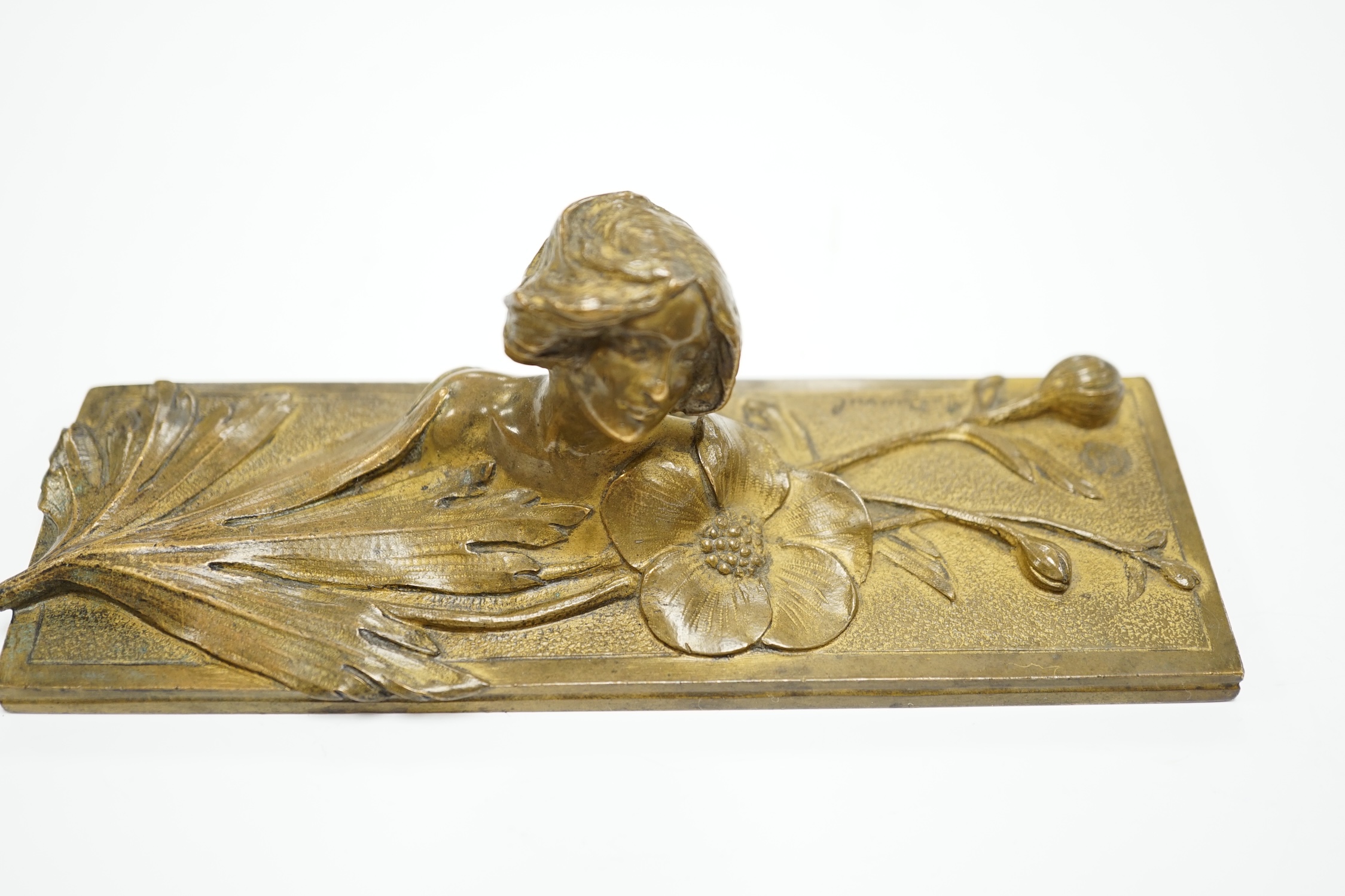 An Art Nouveau, Maurice Bouval bronze paperweight, 16.5cm wide